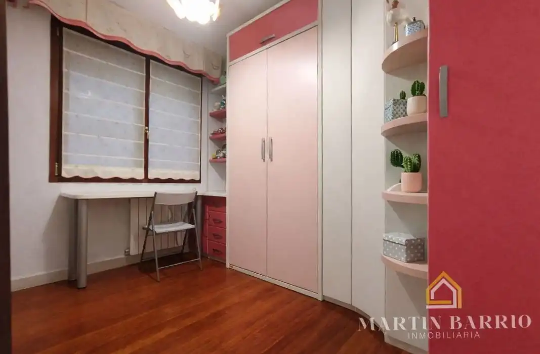 Bedroom of Flat for sale in Muskiz  with Heating, Terrace and Storage room