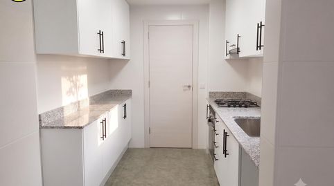 Foto 2 de Piso en venta en Canovelles, Barcelona