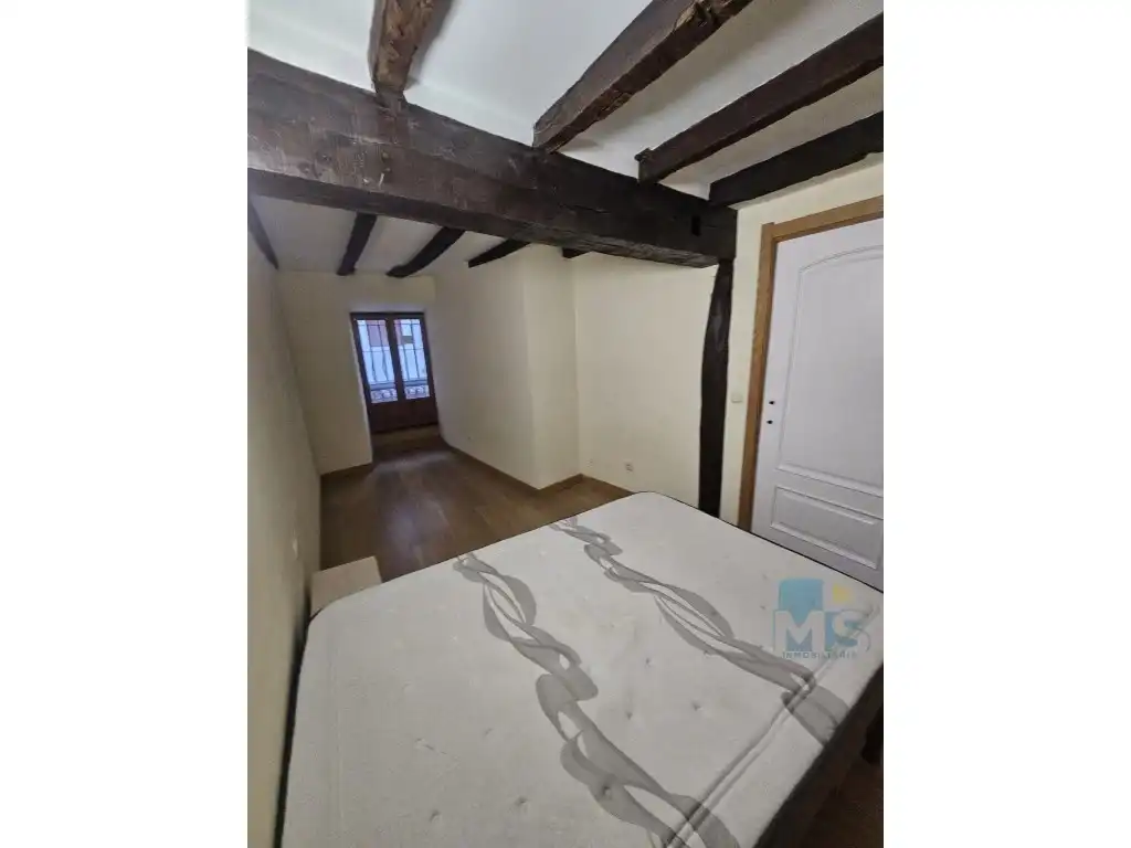 Bedroom of Flat for sale in Errenteria