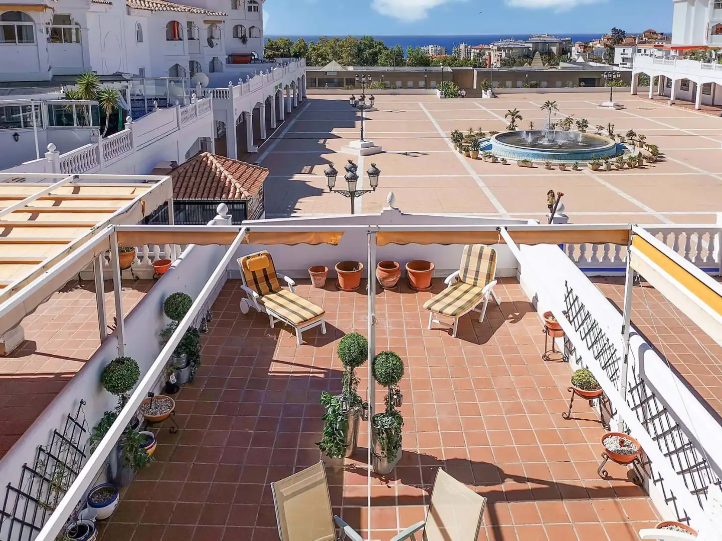 Terrasse von Wohnung zur Miete in Benalmádena mit Klimaanlage, Terrasse und Möbliert