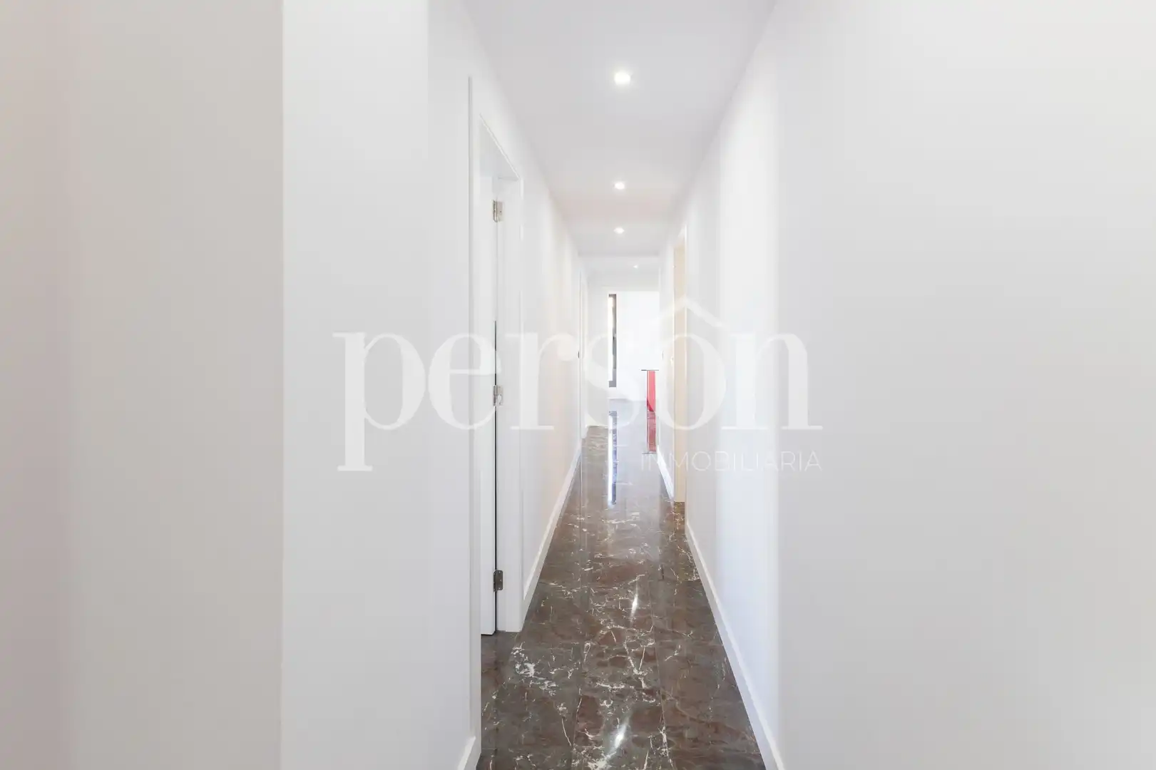Piso de alquiler en Valencia con Calefacción, Terraza y Amueblado