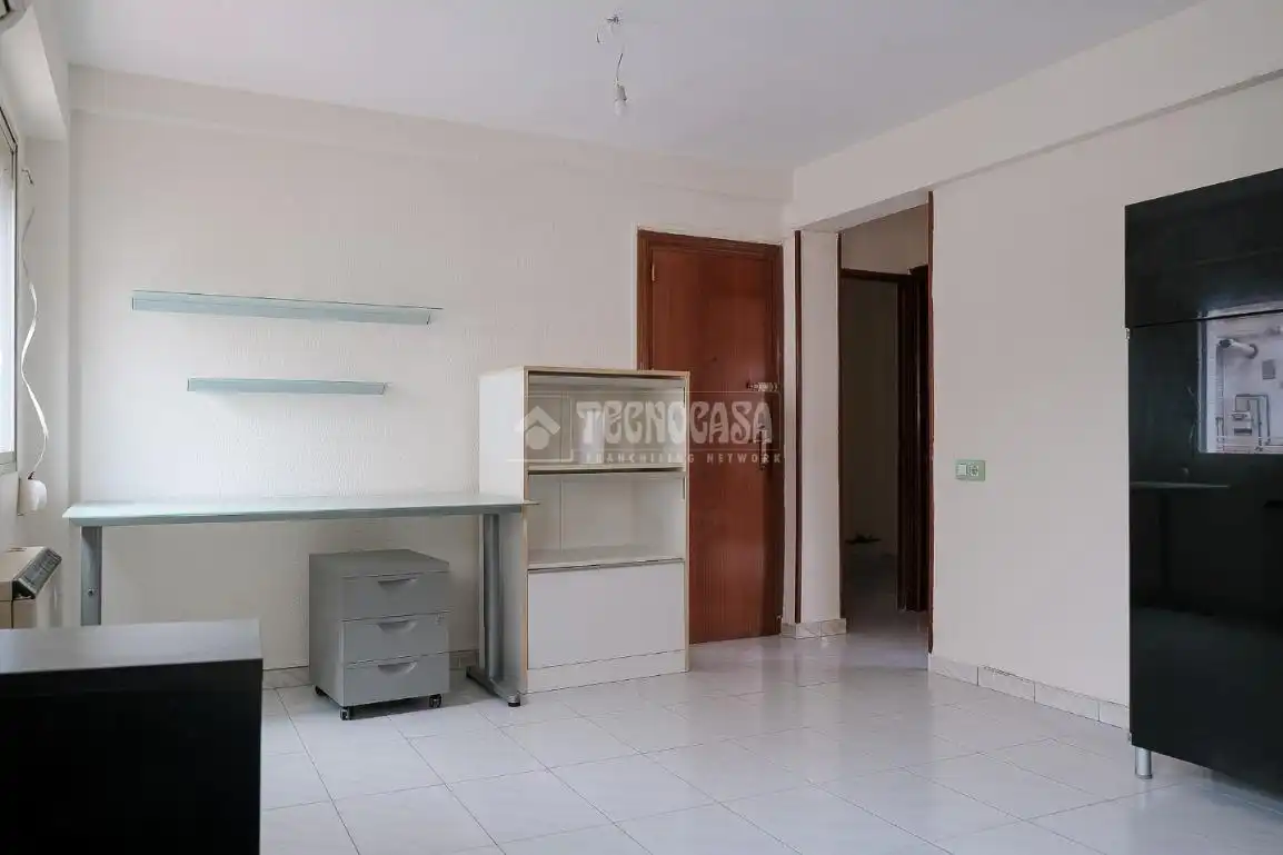 Habitación de Piso en venta en Madrid con Aire acondicionado y Calefacción