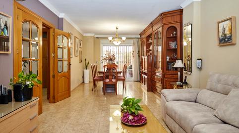 Foto 4 de Casa adosada en venta en Calle Pintor Rafael Hidalgo de Caviedes, Renfe - Bulevar 1ª y 2ª Fase, Jaén