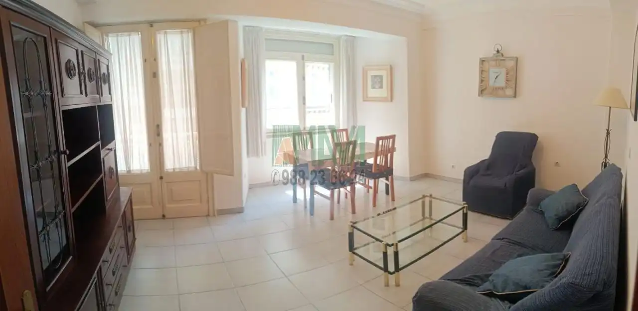 Wohnzimmer von Wohnungen zur Miete in Ourense Capital  mit Heizung, Möbliert und Balkon