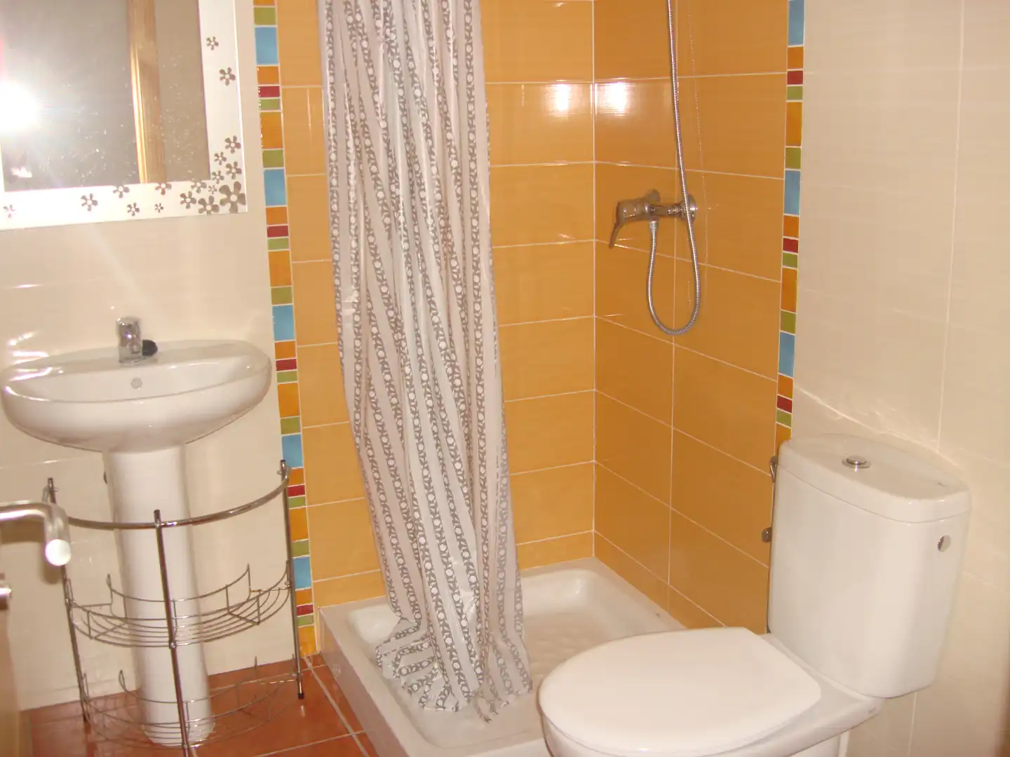 Bathroom of Apartments for sale in Málaga  with Air Conditioner, Furnished and Washing machine