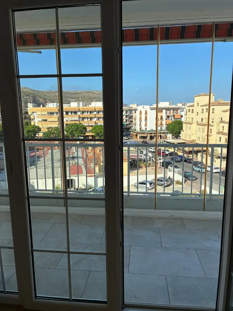 Vista exterior de Apartamento de alquiler en Jávea / Xàbia con Aire acondicionado, Calefacción y Jardín privado