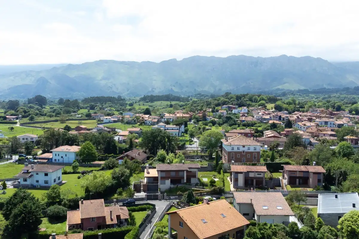 Vista exterior de Casa o chalet en venta en Llanes con Calefacción, Jardín privado y Terraza