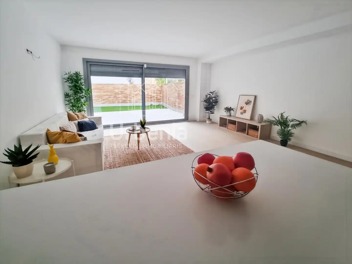 Sala d'estar de Casa o xalet en venda en Mataró amb Aire condicionat, Calefacció i Jardí privat