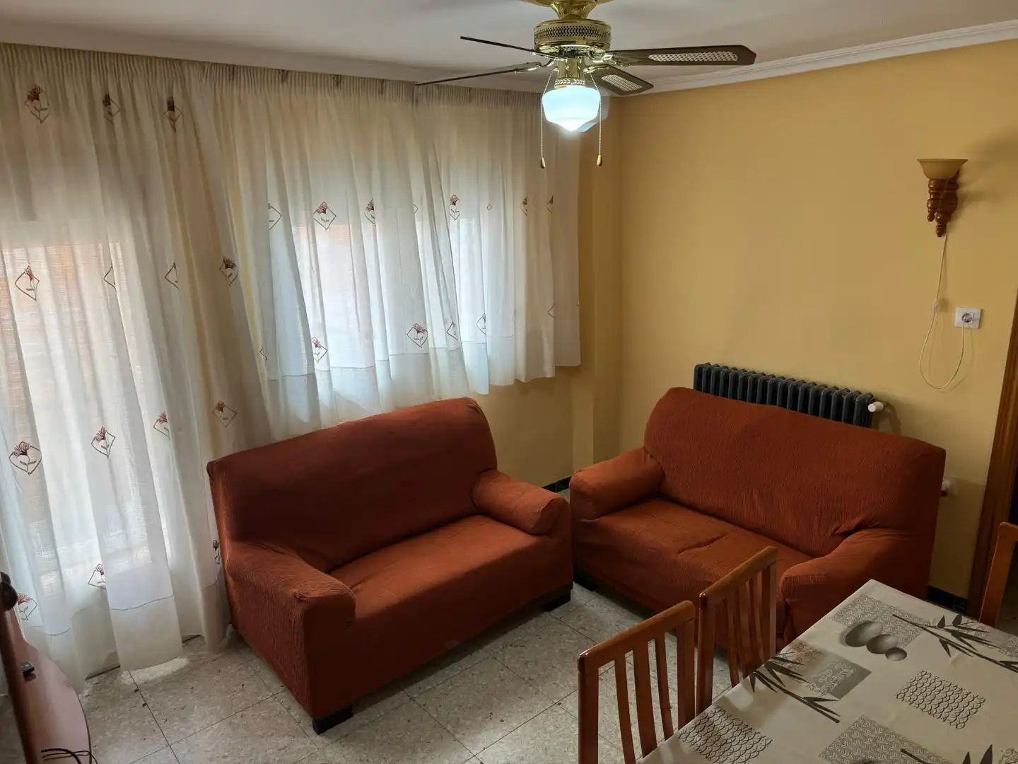 Wohnung zur Miete in Calle Santa María de la Cabeza, 9, Centro