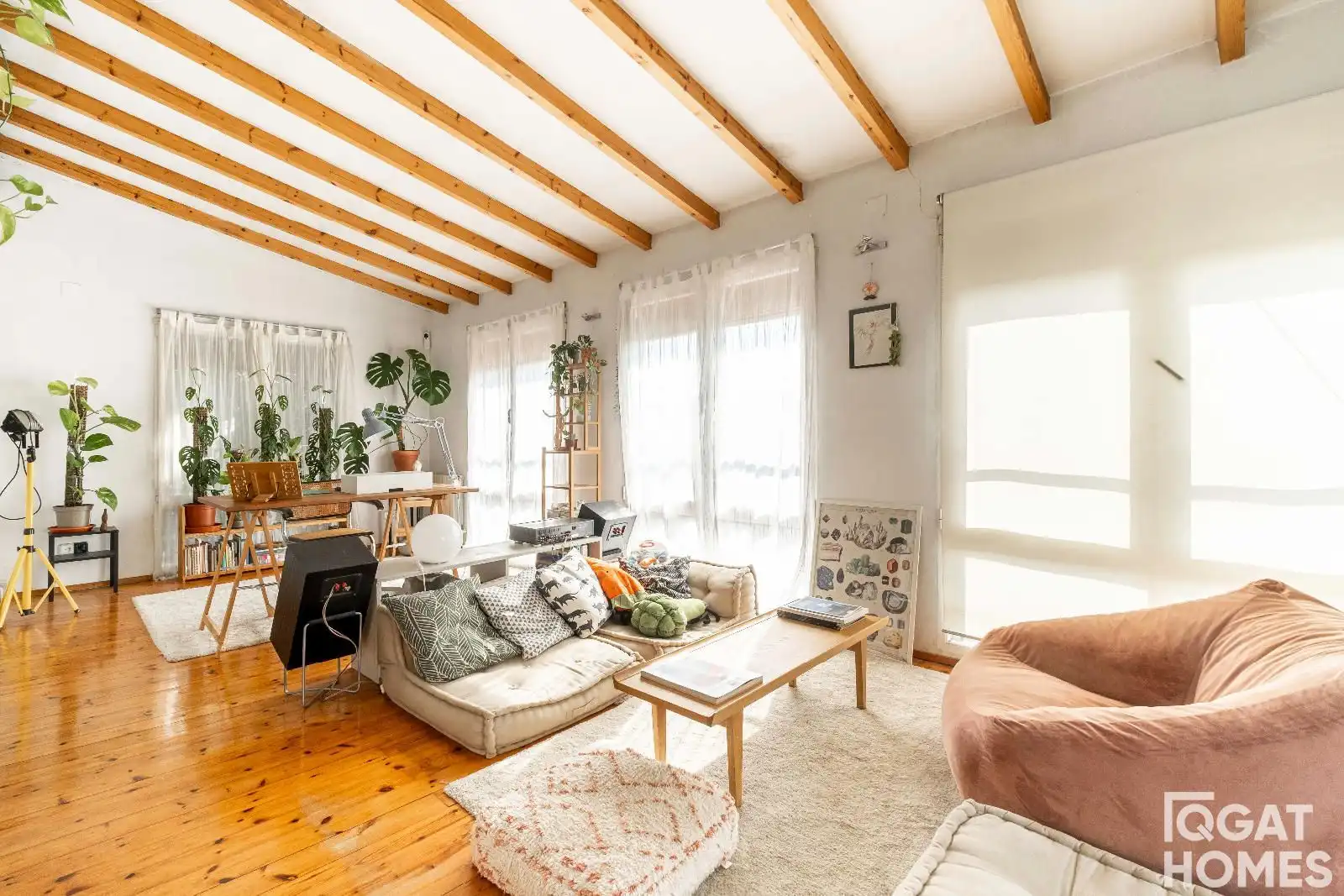 Sala de estar de Casa o chalet en venta en Sant Cugat del Vallès con Calefacción y Trastero
