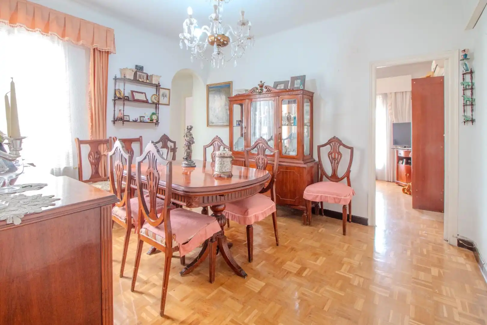Comedor de Apartamento en venta en Madrid con Calefacción y Parquet
