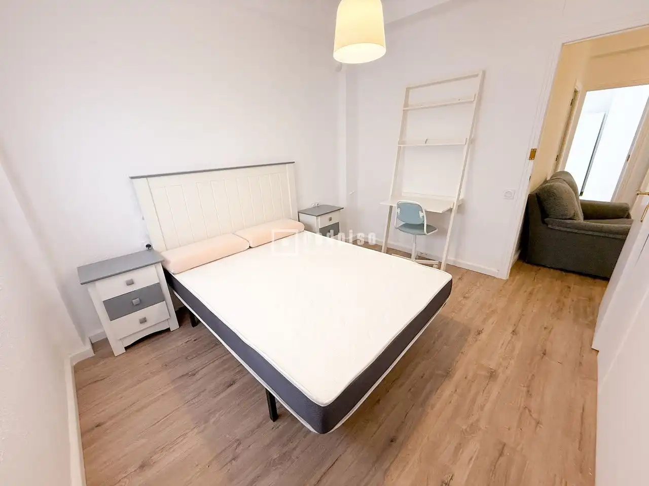 Habitación de Piso en venta en Valencia con Amueblado y Alarma