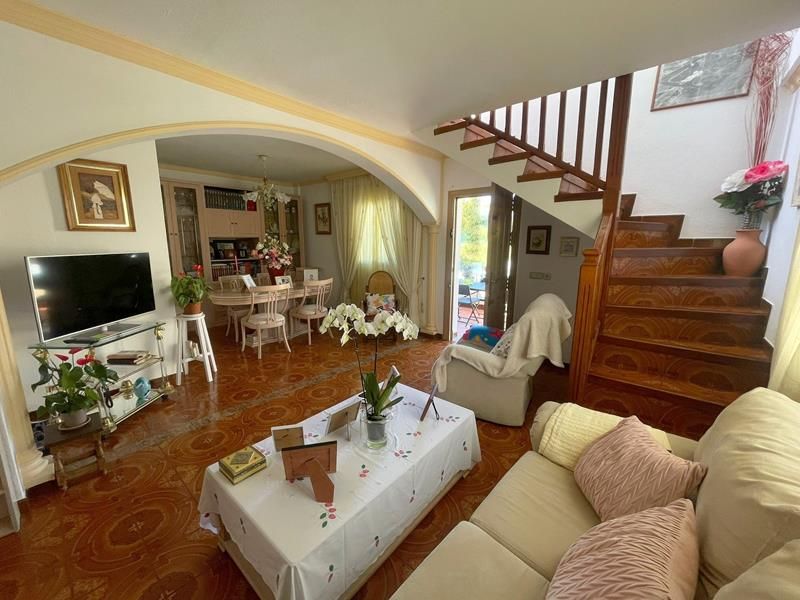 Casa adosada en venda en Estepona amb Terrassa i Traster