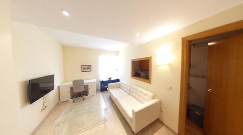 Foto 5 de Piso de alquiler en Calle de Herreros de Tejada, Hispanoamérica - Bernabéu, Madrid Capital