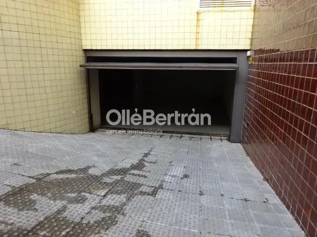 Parkplatz von Garage zur Miete in Barcelona