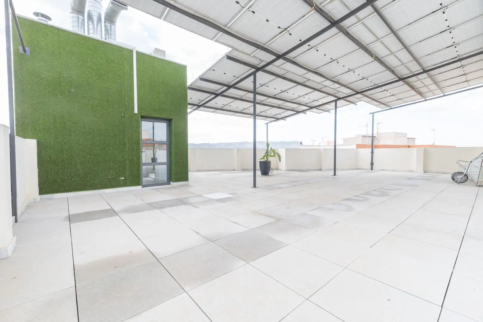 Edificio en venta en Avenida Juan Carlos I, Campos del Río