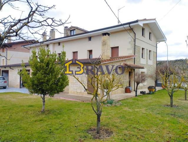 Casa-chalet en Venta en Valle de Tobalina