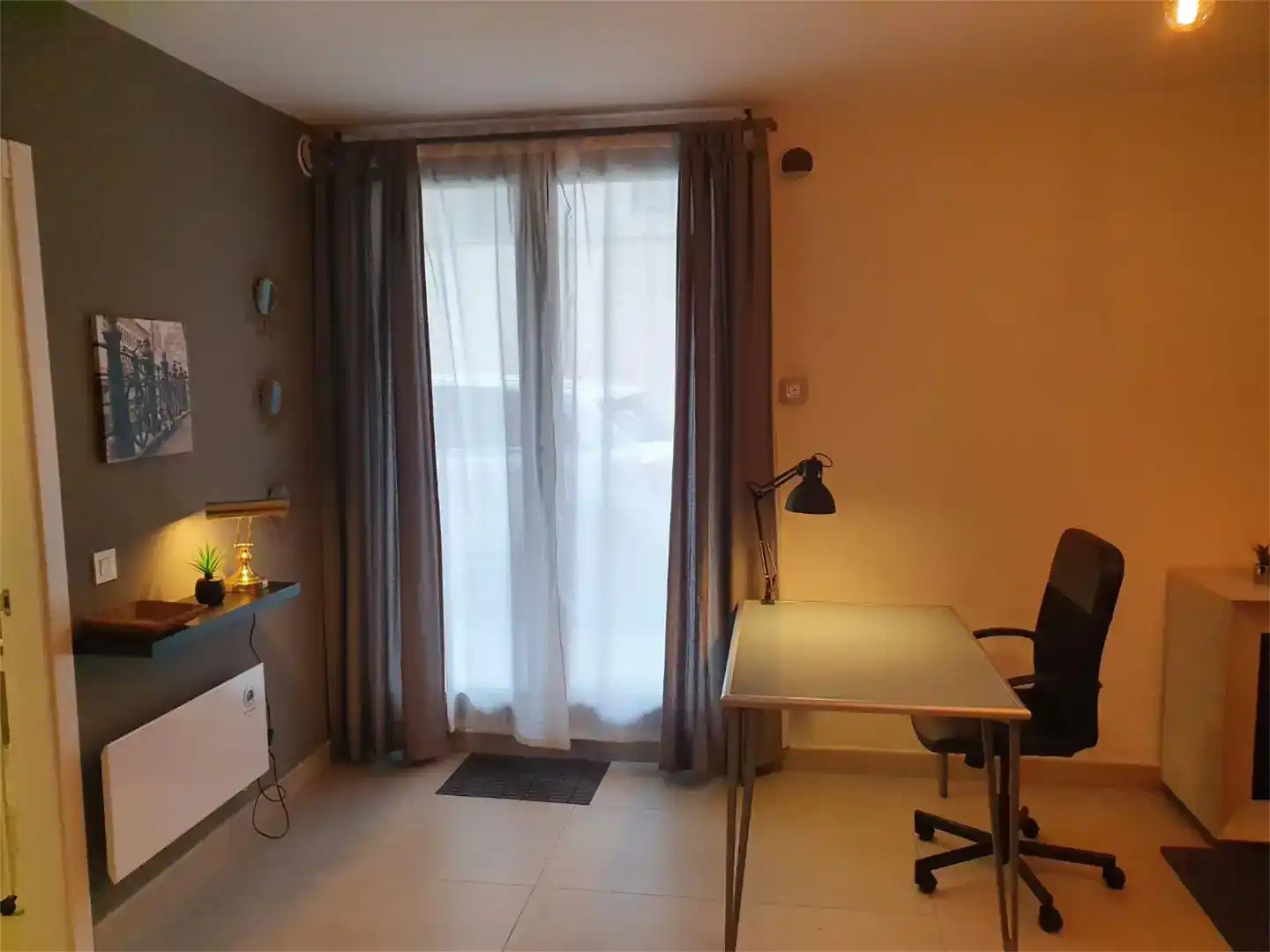 Schlafzimmer von Wohnungen zur Miete in Cuenca mit Möbliert