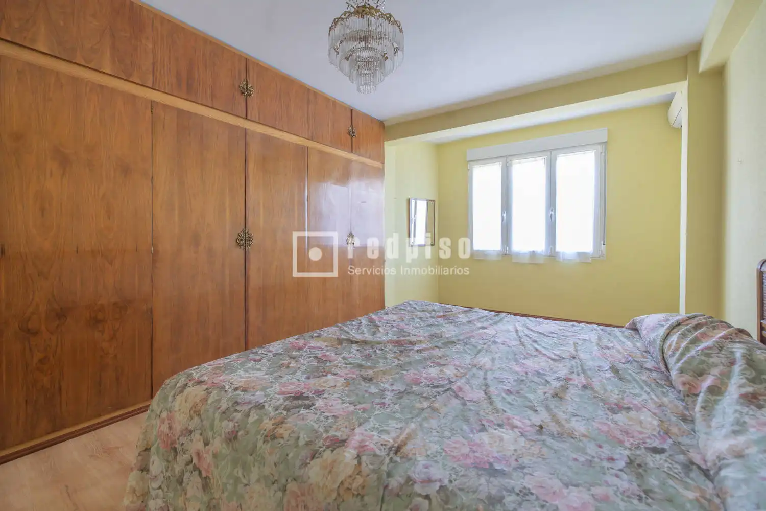 Schlafzimmer von Wohnung zum Verkauf in Madrid mit Klimaanlage, Heizung und Terrasse
