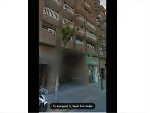 Vista exterior de Garaje de alquiler en Valencia