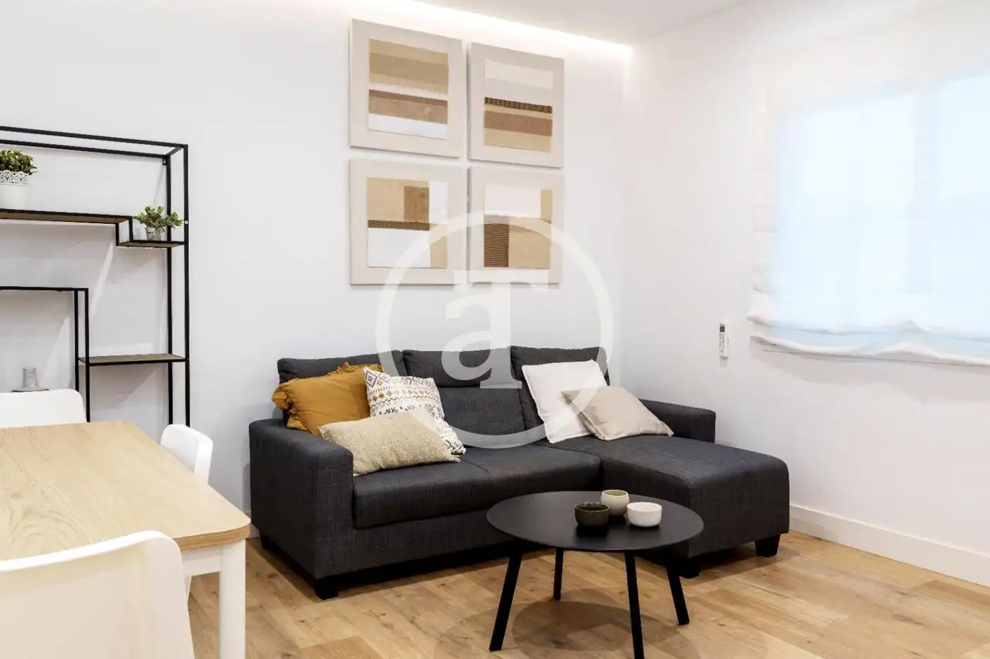 Wohnung zur Miete in CALLE DE RAFAEL HERRERA, Castilla