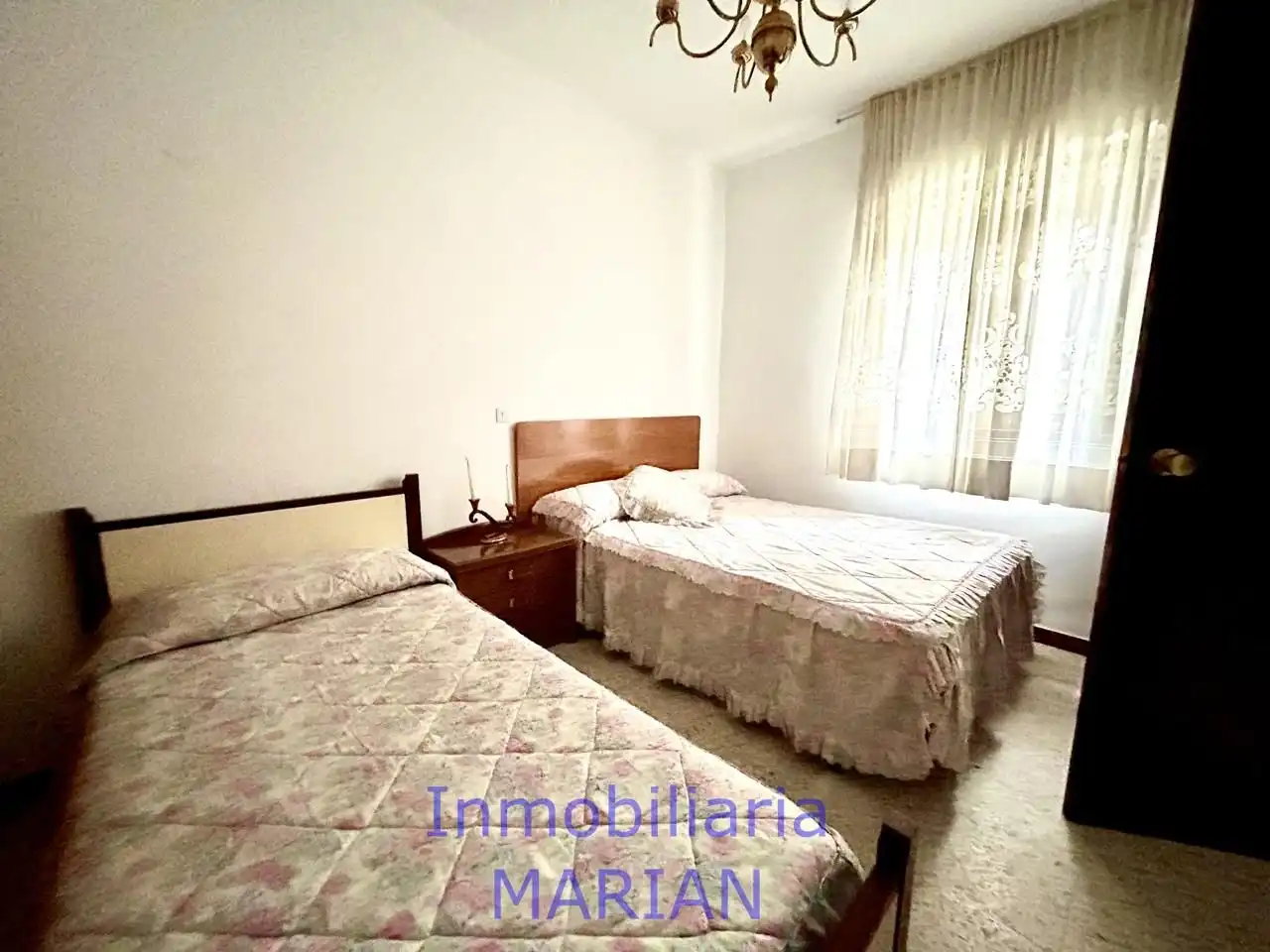 Bedroom of Houses for sale in Adrada de Haza  with Furnished