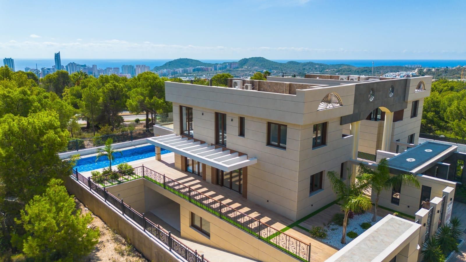 Exterior view of House or chalet for sale in Finestrat  with Air Conditioner, Heating and Private garden