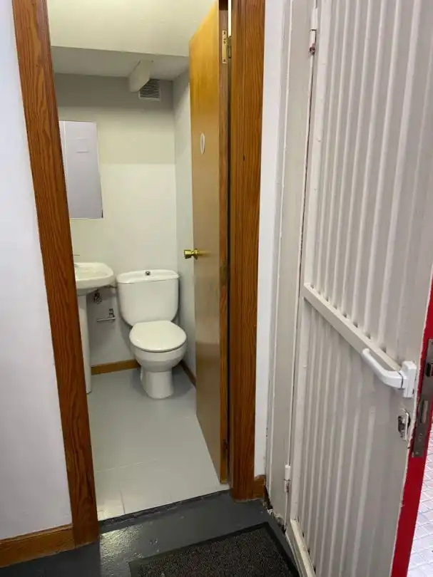 Bureau à louer à Irura, imagen 4
