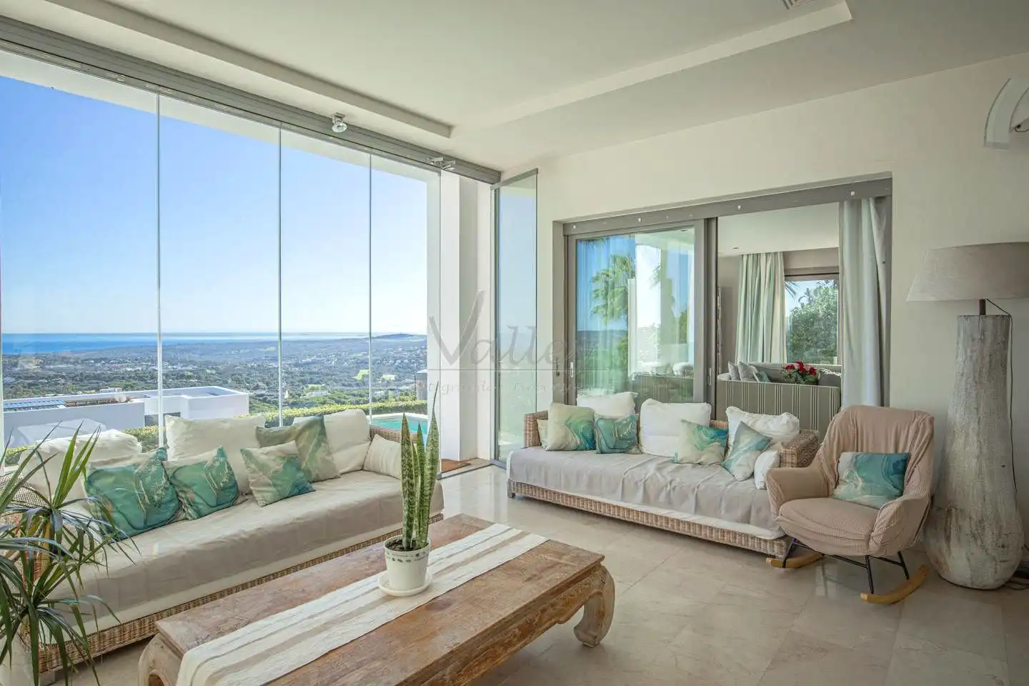 Sala de estar de Casa o chalet de alquiler en Sotogrande con Aire acondicionado, Jardín privado y Terraza