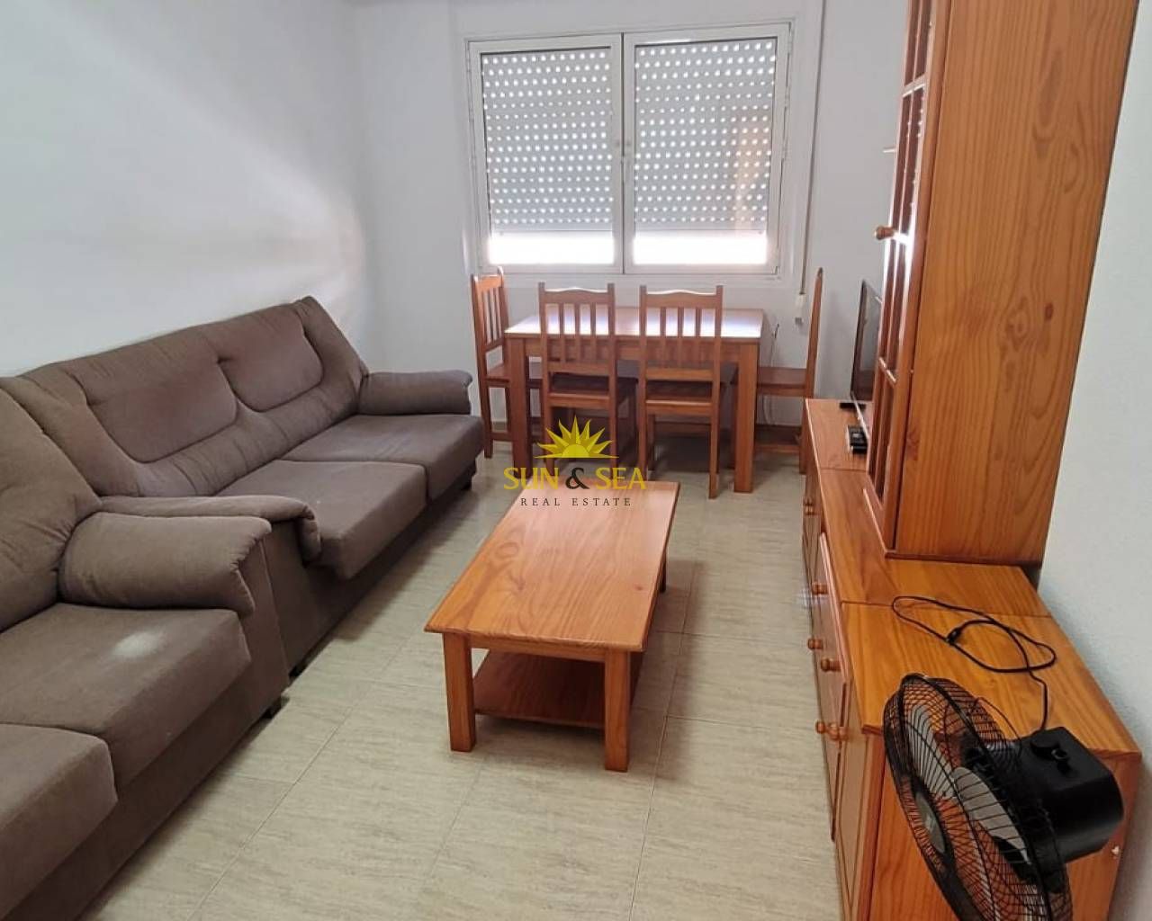 Sala d'estar de Apartament de lloguer en Cartagena amb Moblat, Forn i Rentadora