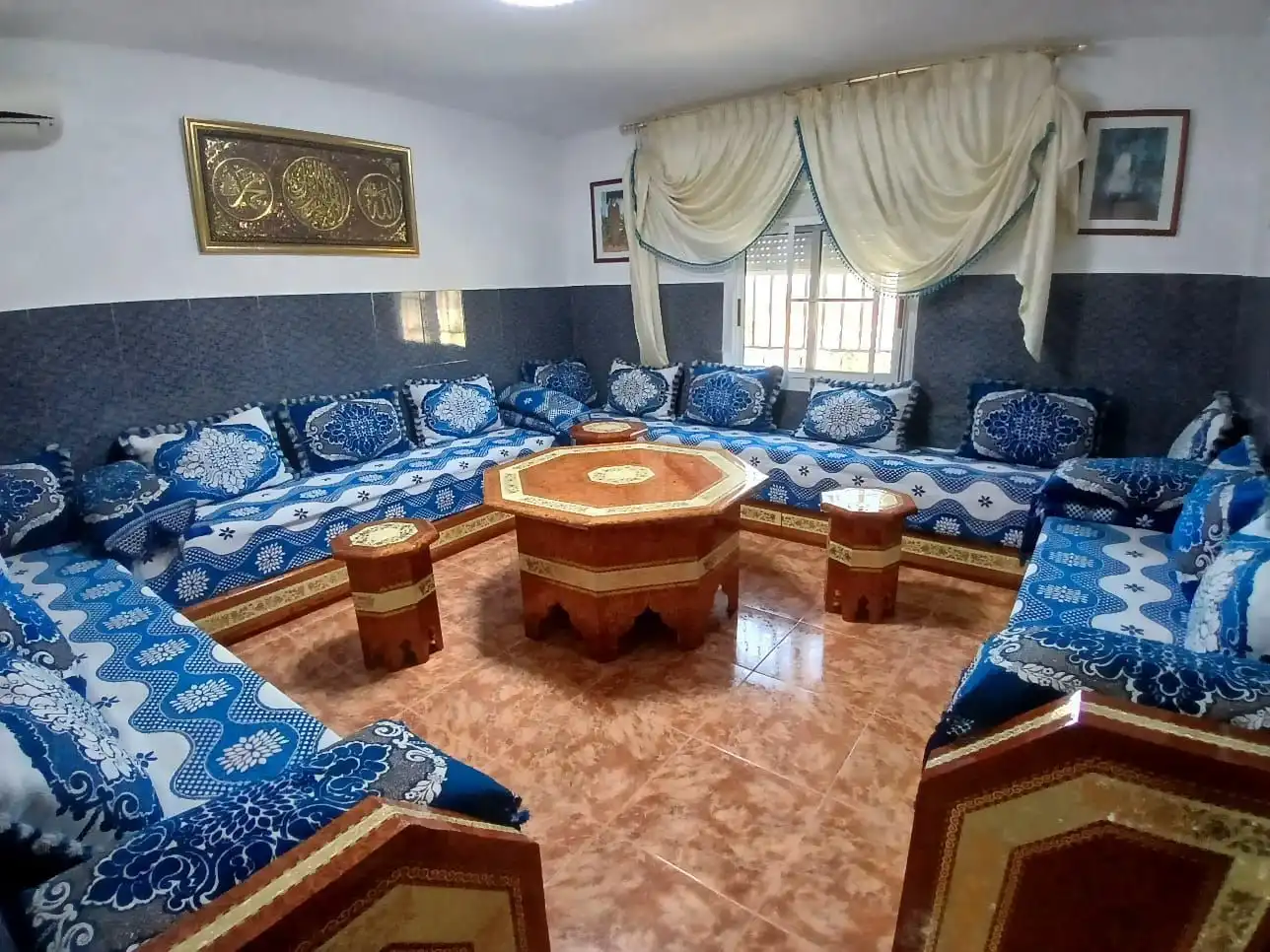 Sala de estar de Finca rústica en venta en Valls con Aire acondicionado, Calefacción y Terraza