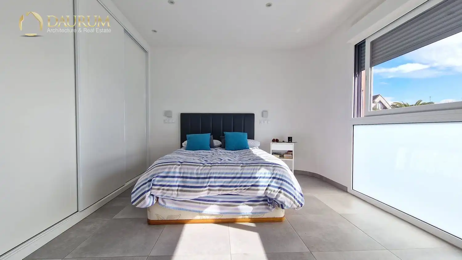 Habitación de Casa o chalet en venta en Pozuelo de Alarcón con Aire acondicionado, Calefacción y Terraza
