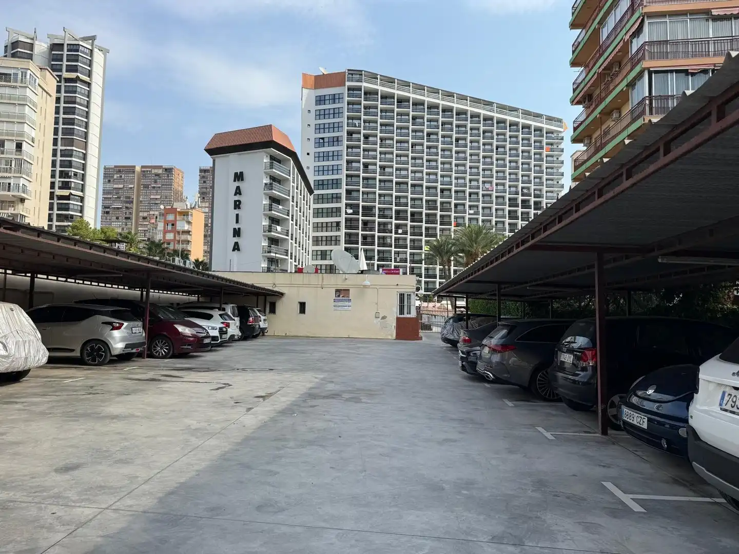 Parking of Lofts for sale in Benidorm  with Air Conditioner, Private garden and Furnished