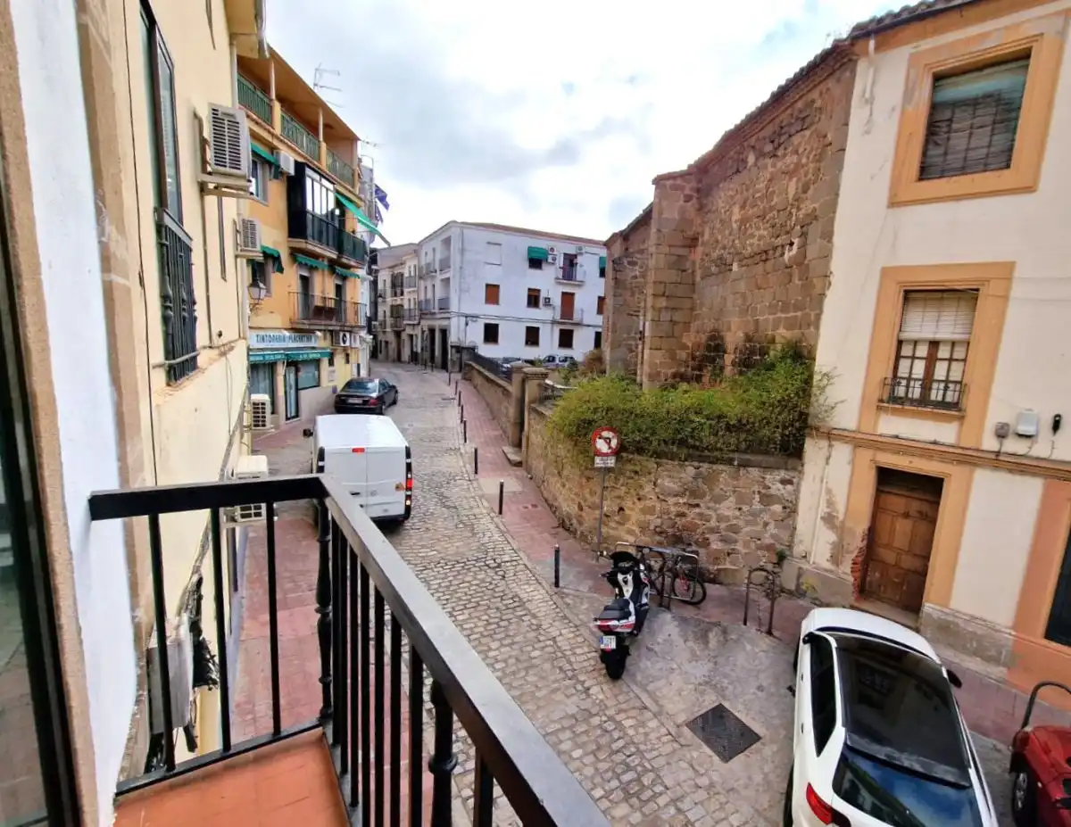 Flat for rent in Calle Calle Chantre,, Centro Ciudad