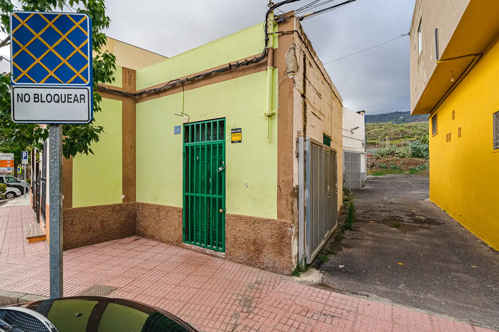 Außenansicht von Residential zum Verkauf in Arona