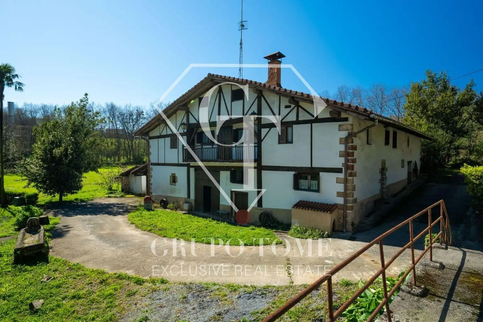 Casa o chalet en venta en Calle IRU KANTOIA, 2, Usurbil
