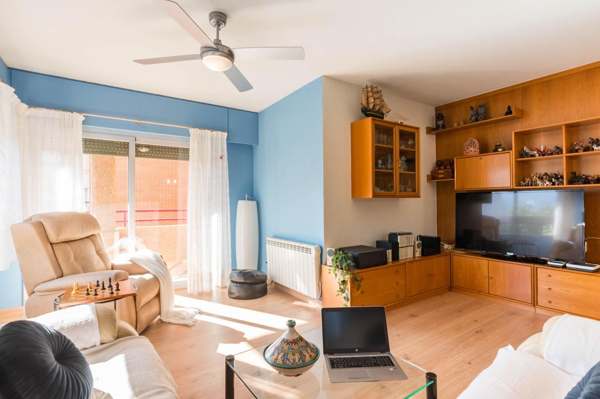 Sala d'estar de Pis en venda en  Murcia Capital amb Aire condicionat, Jardí privat i Traster