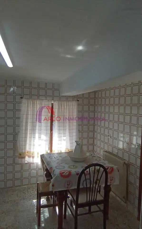Cuina de Casa o xalet en venda en Valle de Sedano amb Calefacció