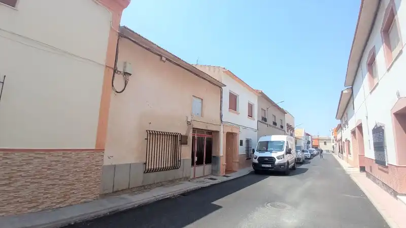 Exterior view of Houses for sale in Pedro Muñoz  with Storage room