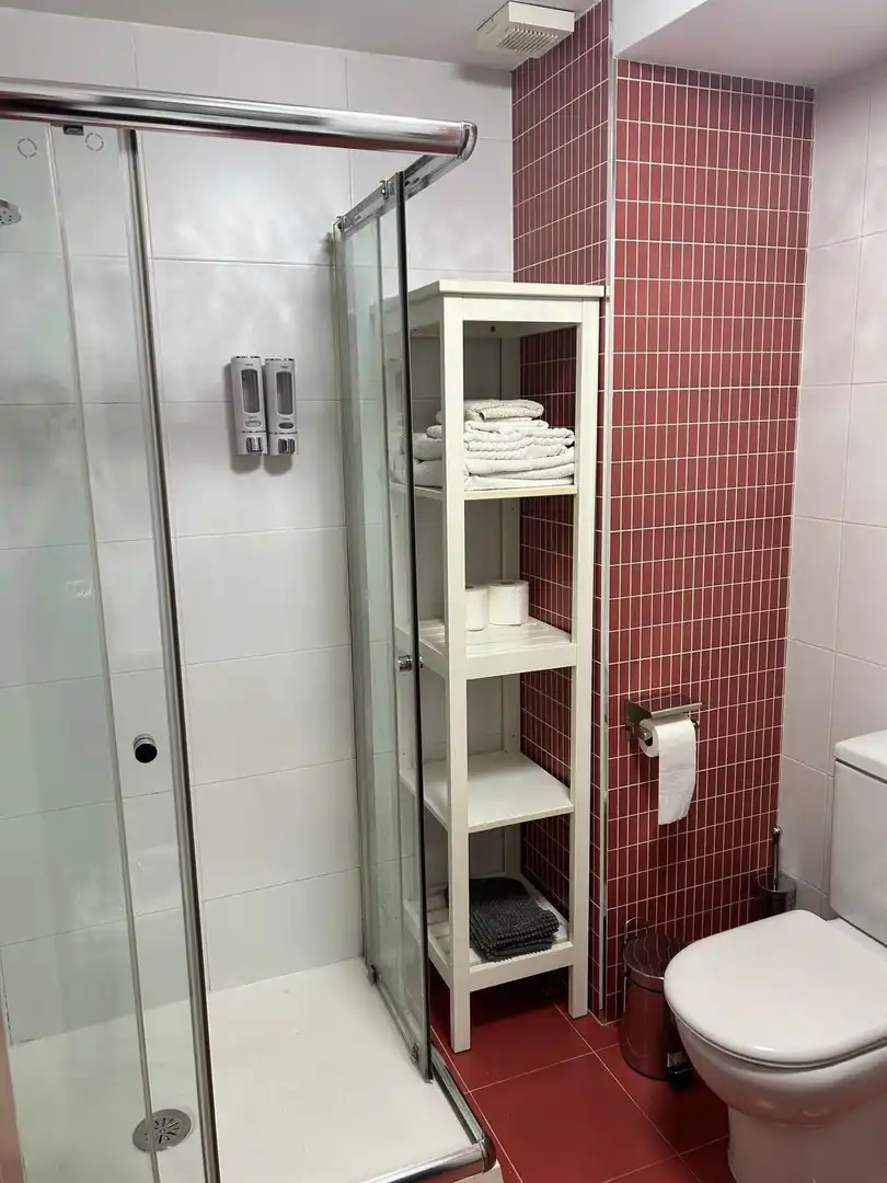 Flat with lift to rent in Calle VERDIALES, imagen 22