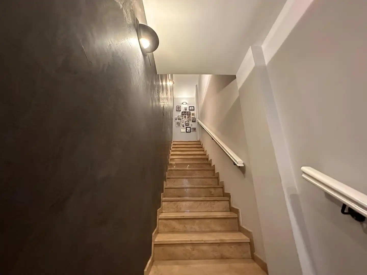 Casa adosada en venta en Alquenència - Venècia