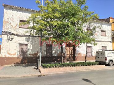Casa en venta en Valdepeñas