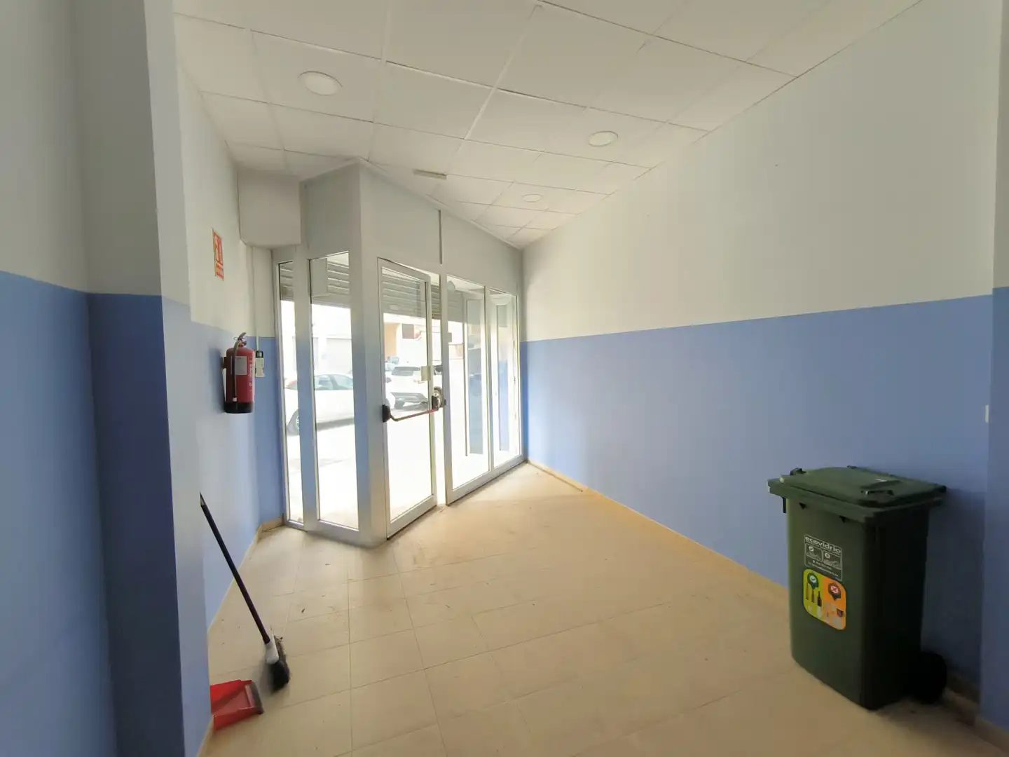 Business premises for sale in Avinguda dels Esports, imagen 2