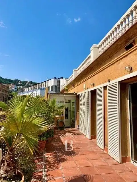 Außenansicht von Wohnung zur Miete in Barcelona mit Klimaanlage, Heizung und Terrasse