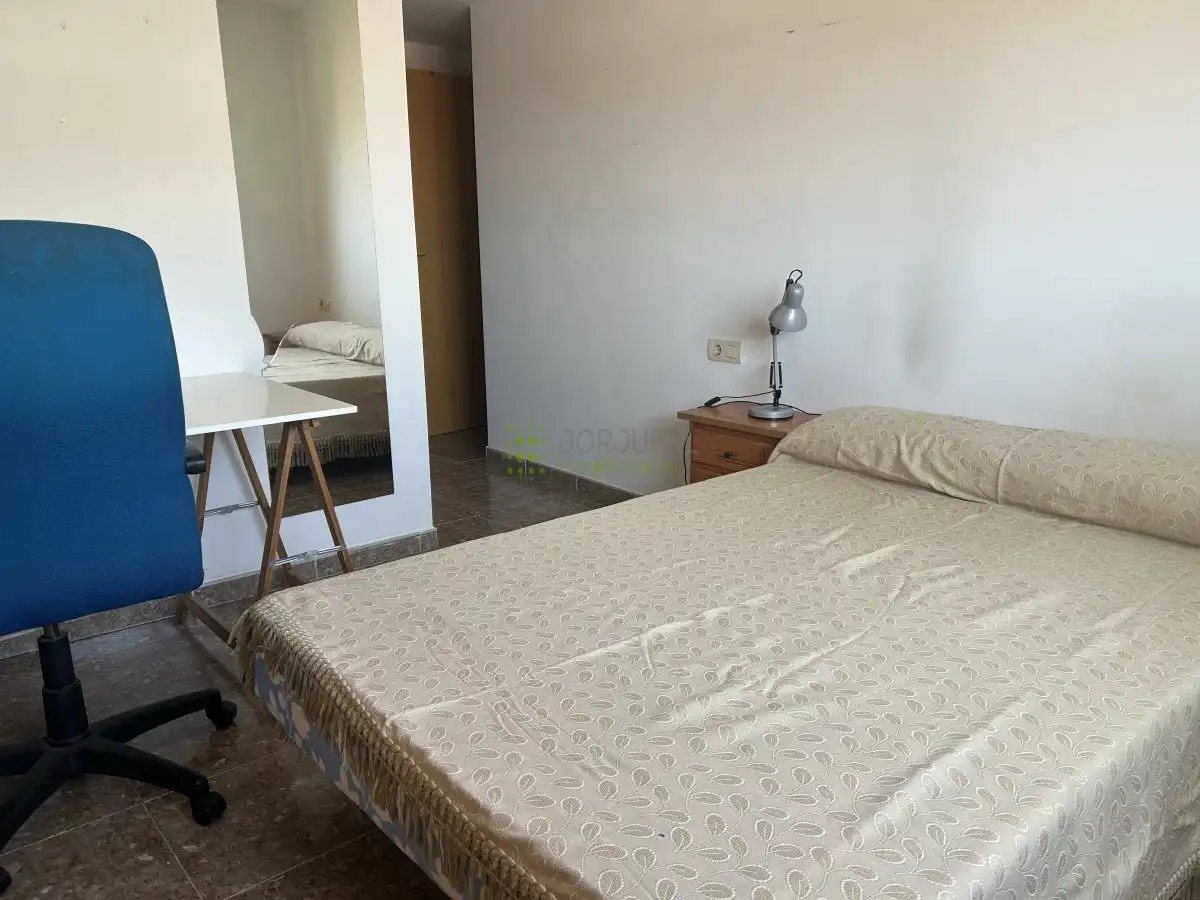 Piso en venta en Vicente sos baynat, Estación - Universidad