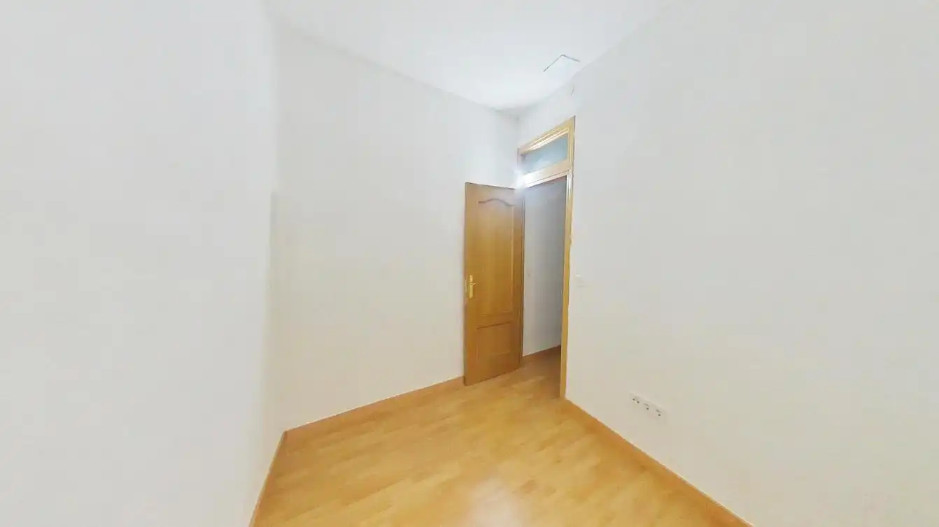 Piso en venta en Madrid con Calefacción
