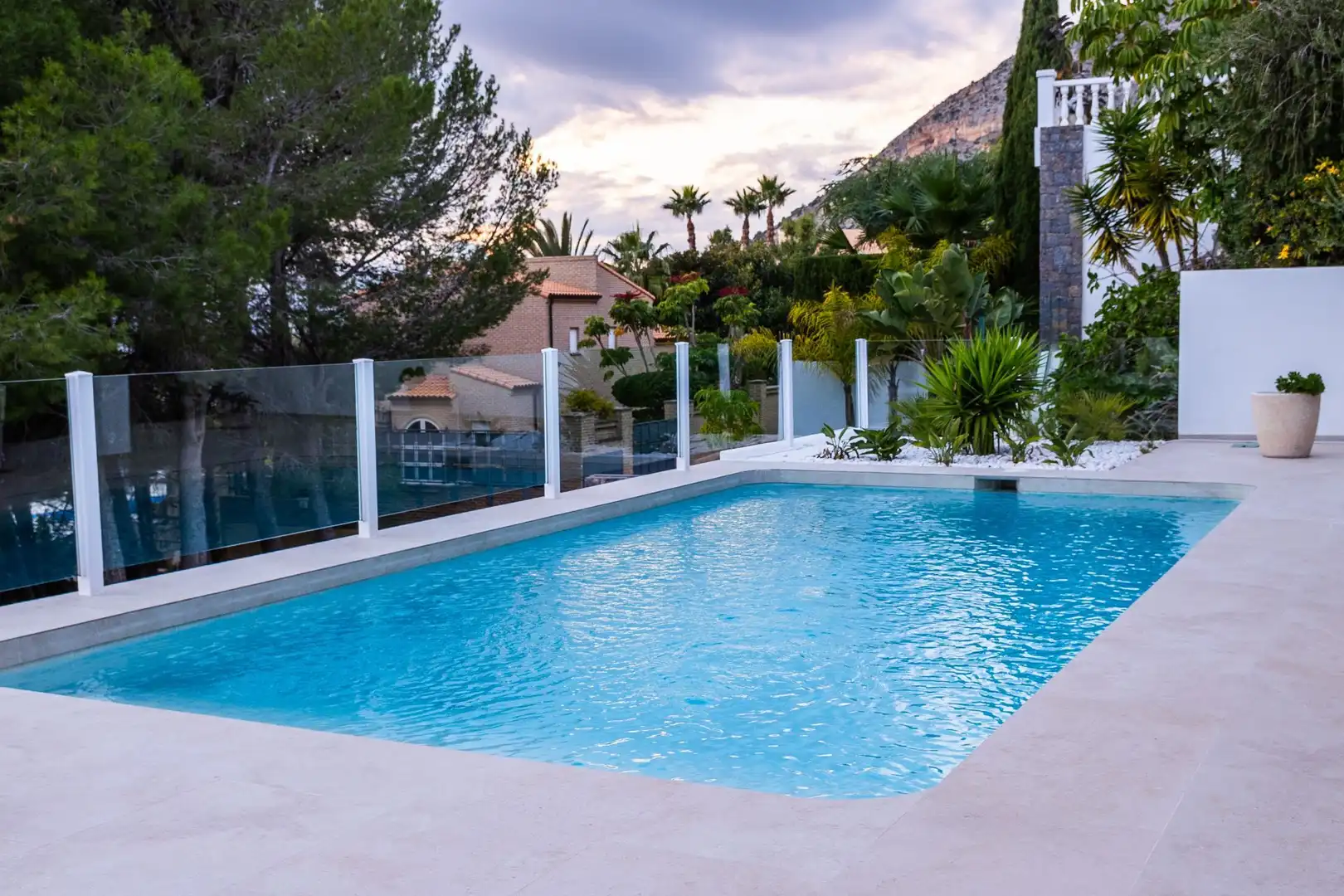 Piscina de Casa o chalet en venta en Altea con Aire acondicionado, Calefacción y Jardín privado