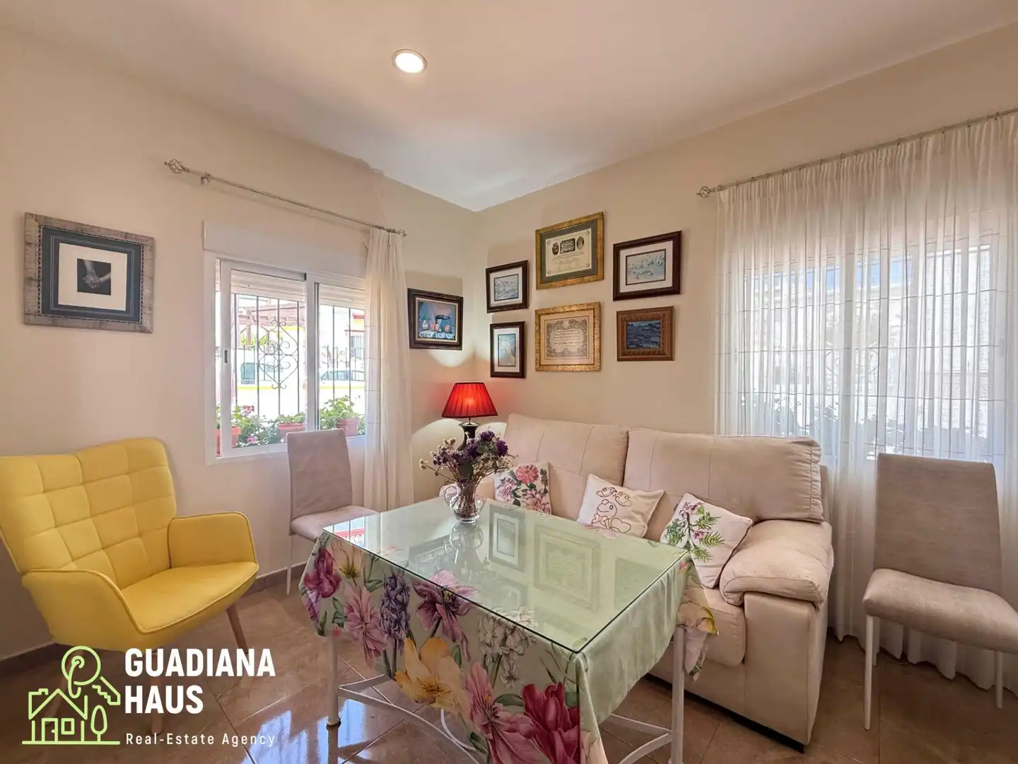 Living room of Detached homes for sale in Ayamonte  with Air Conditioner, Heating and Terrace