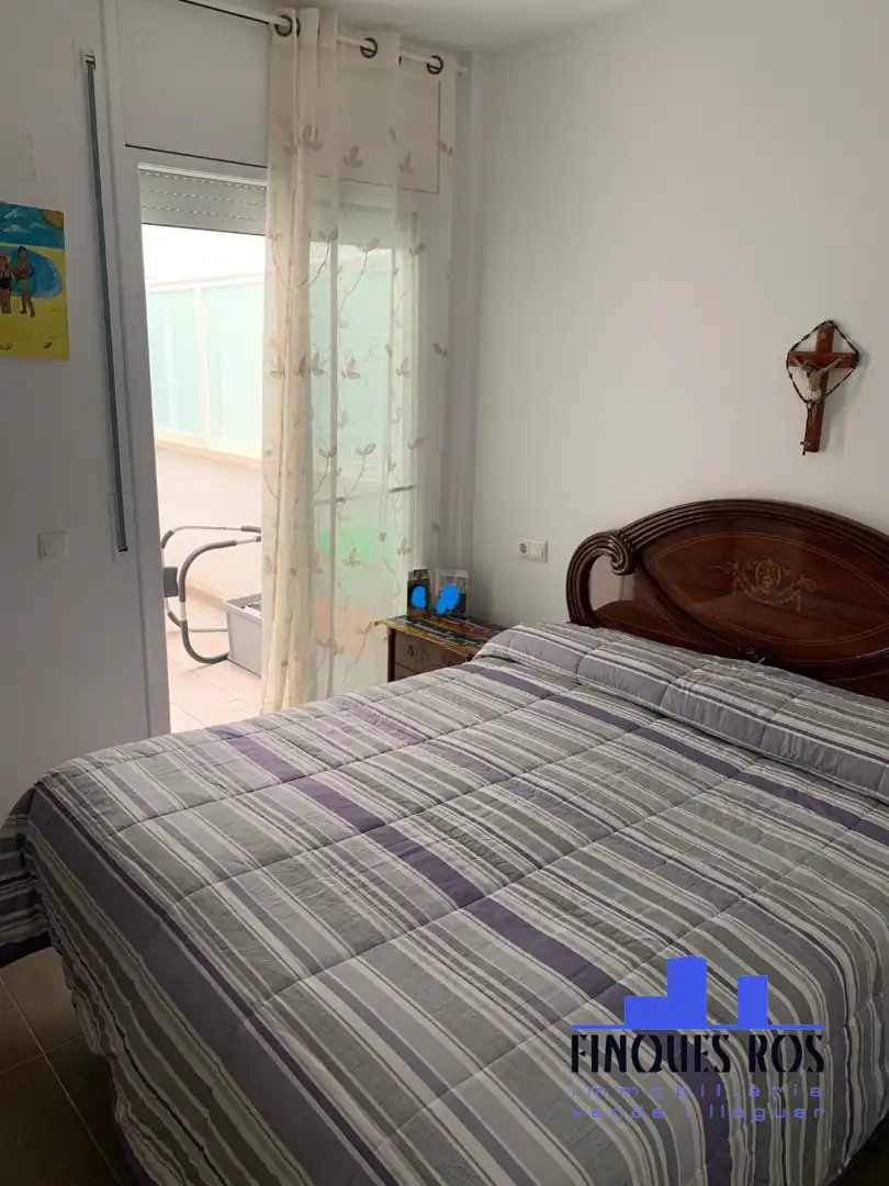 Bedroom of Apartments for sale in Vinaròs  with Air Conditioner, Terrace and Furnished