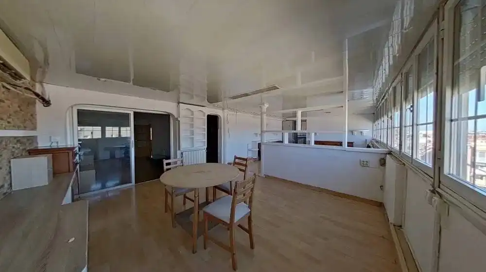 Cuina de Àtic en venda en El Prat de Llobregat amb Parquet i Terrassa